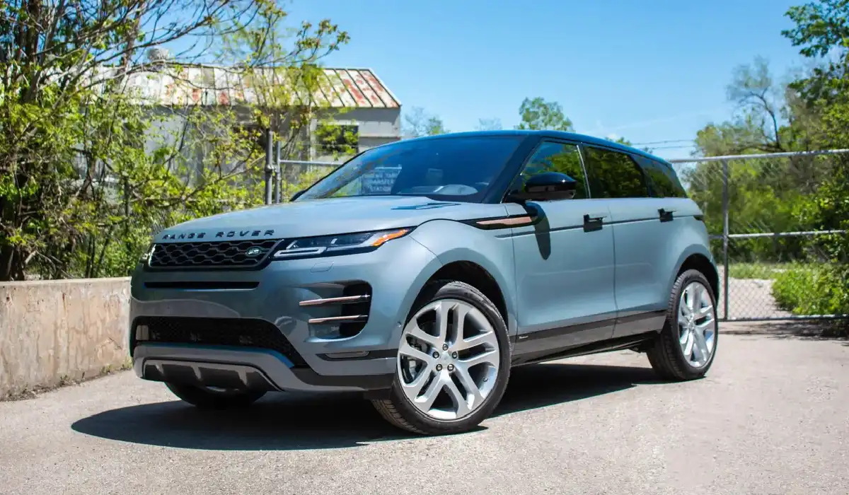 Land Rover - Range Rover Evoque R-Dynamic SE P250 - Luxury SUV Car Rentals - Preowned SUV Car - Exclusive Concierge Club.webp